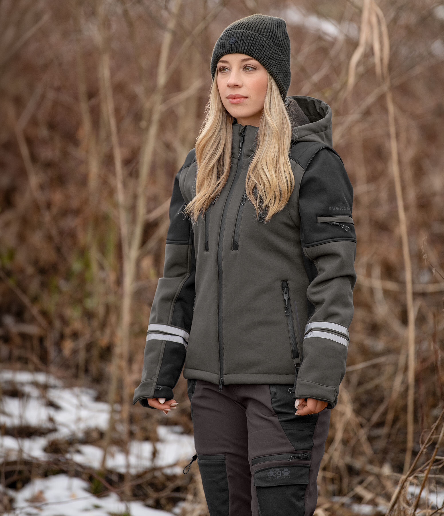 Outfit Stonepeak in dark-olive